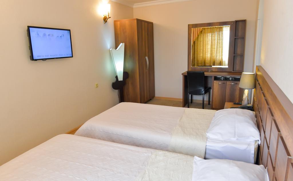 Hotel Old Town Koetaisi Buitenkant foto