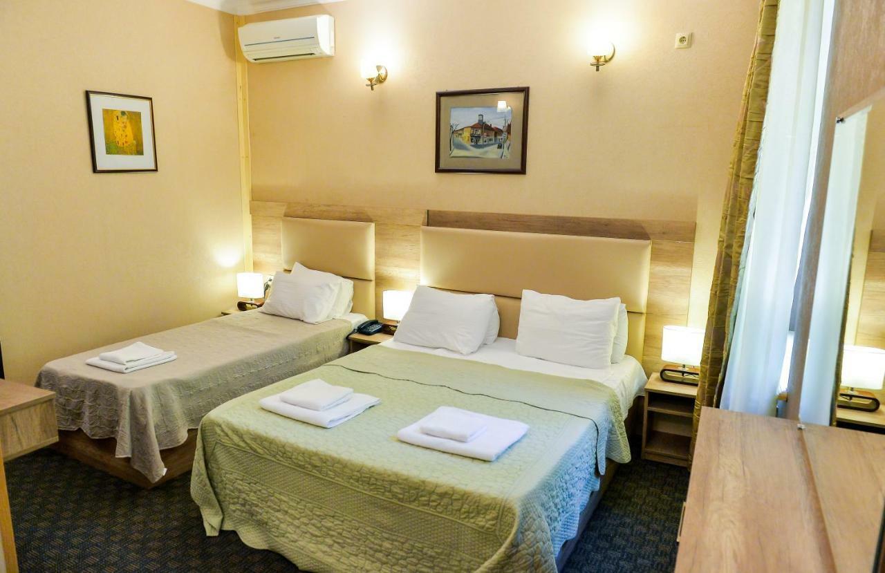 Hotel Old Town Koetaisi Buitenkant foto